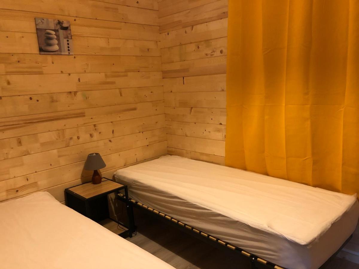 Parc Residentiel De Loisir : Le Loup Blanc Du Riou Hotel Барселонет Екстериор снимка