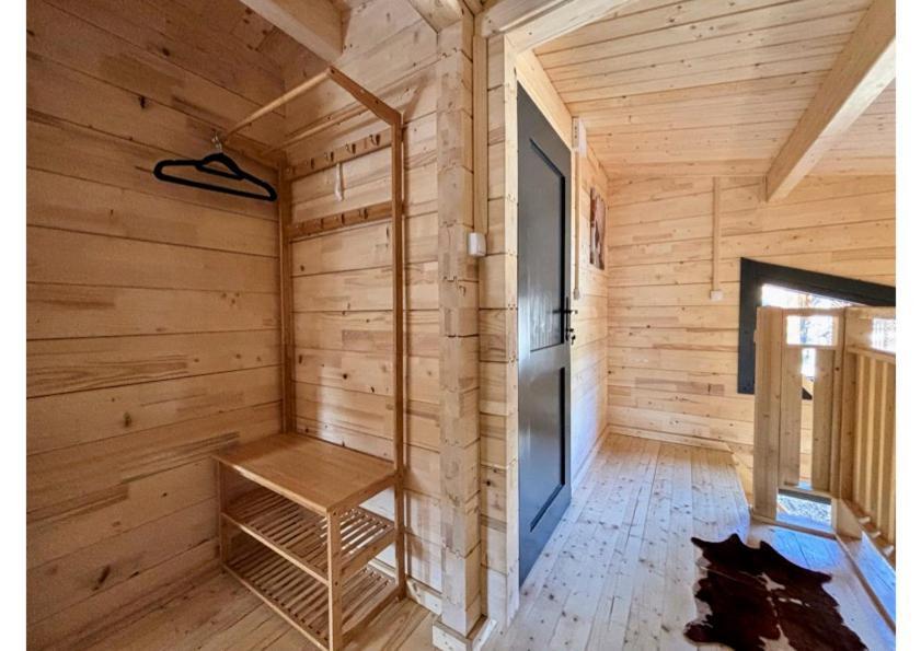 Parc Residentiel De Loisir : Le Loup Blanc Du Riou Hotel Барселонет Екстериор снимка