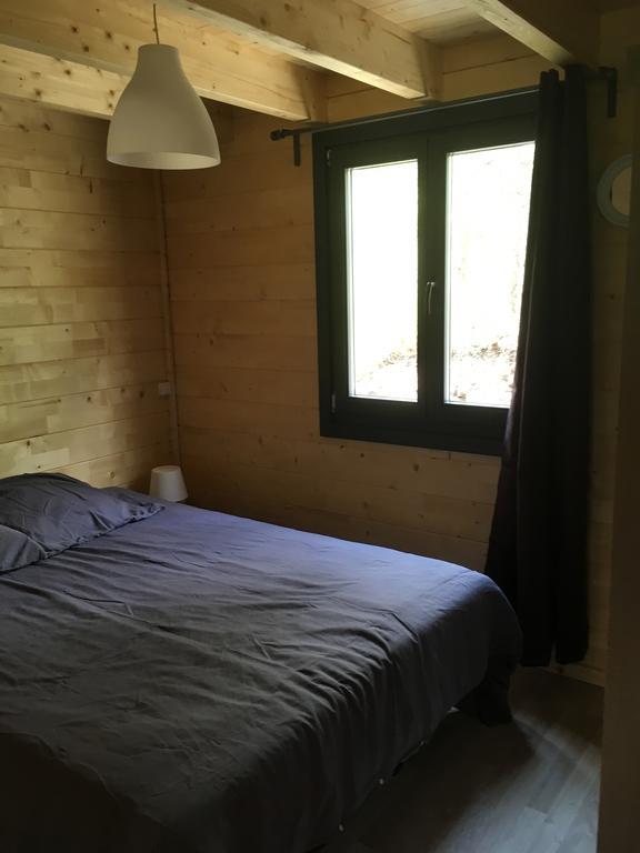 Parc Residentiel De Loisir : Le Loup Blanc Du Riou Hotel Барселонет Екстериор снимка